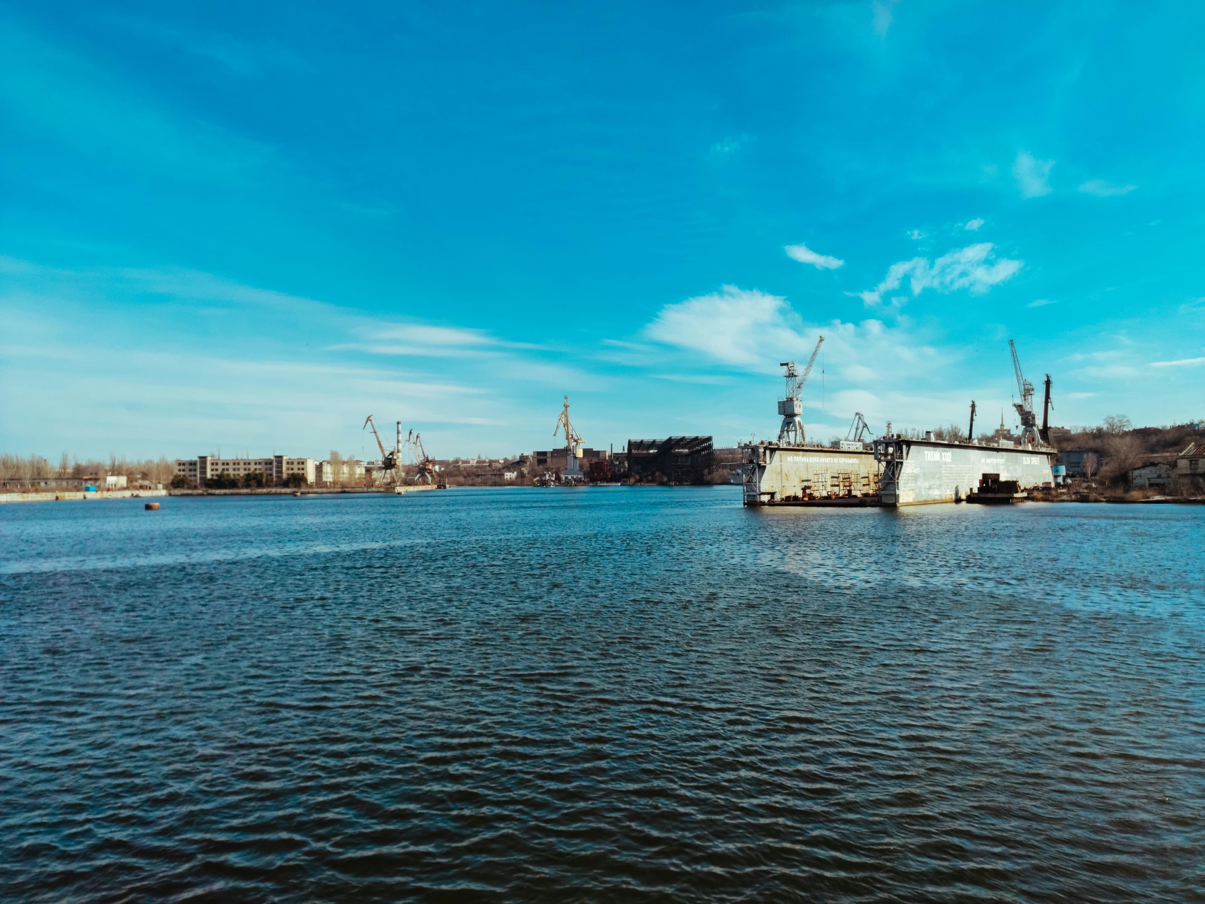 روغن‌های نیمه سنتتیک